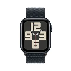 Apple Watch SE (2023), 40 мм, корпус из алюминия цвета «темная ночь», спортивный ремешок Loop «тёмная ночь»